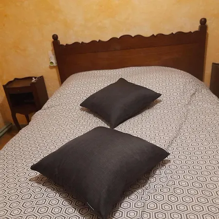 La Petite Maison Bleue